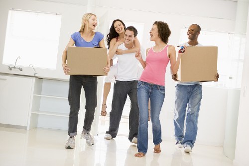 Moving van service for Docklands apartment and business relocations