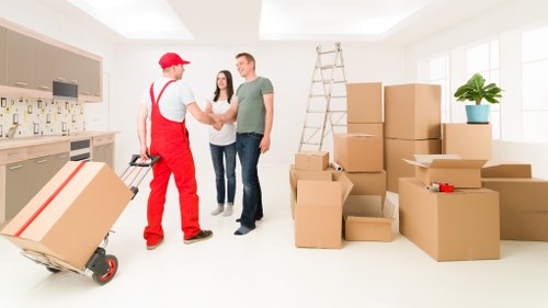 Home removals support for Docklands residents and apartment moves